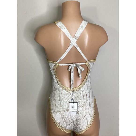 New. PQ snakeskin one piece. Medium . Retails $168 - Picture 5 of 11